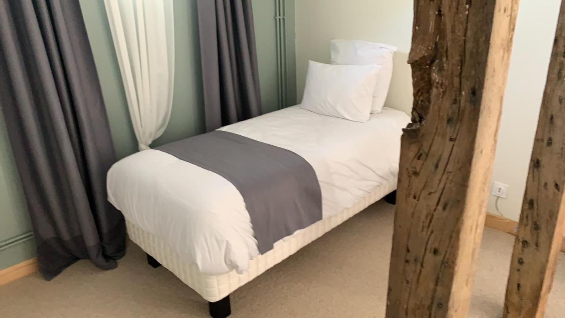 Le Tronçais Hotel Saint-Bonnet-Troncais Ngoại thất bức ảnh